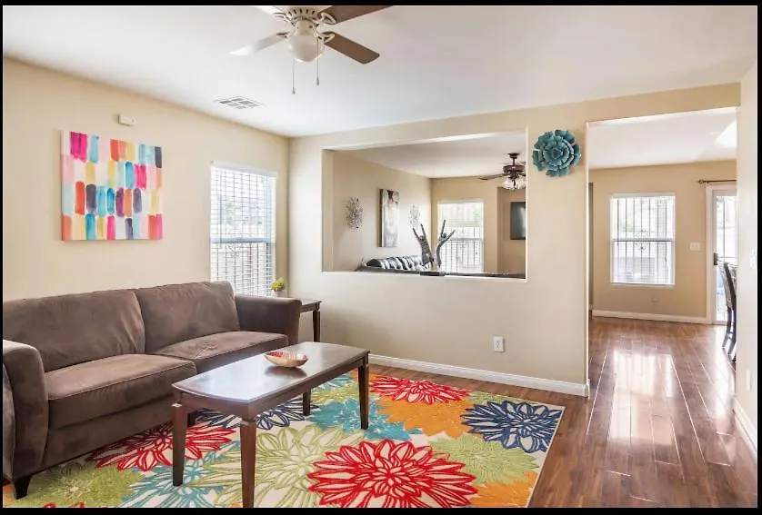 4 Bedroom North Las Vegas With Pool