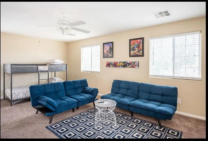 4 Bedroom North Las Vegas With Pool
